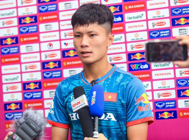 Bóng đá Việt Nam 25/8: Em họ Công Phượng nhận sự quan tâm đặc biệt tại U23 Việt Nam - Ảnh 2.