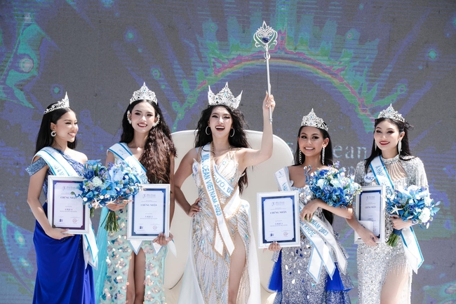Cô gái Sóc Trăng Trần Thị Thu Uyên trở thành tân Hoa hậu Đại dương Việt Nam 2023 - Ảnh 4.