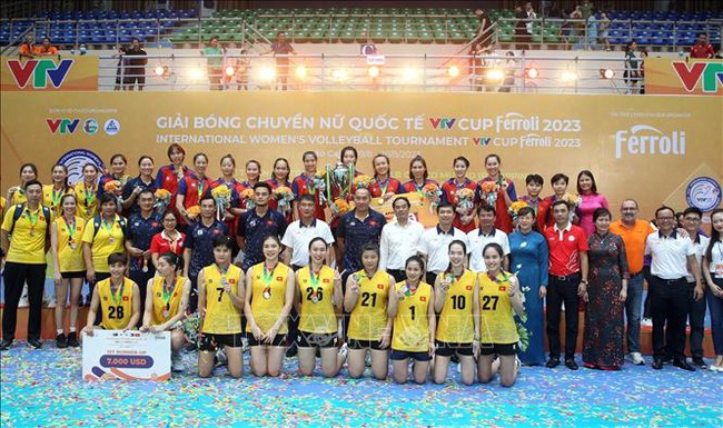 Kết quả chung kết bóng chuyền VTV Cup 2023: Việt Nam 1 vô địch đầy thuyết phục - Ảnh 3.