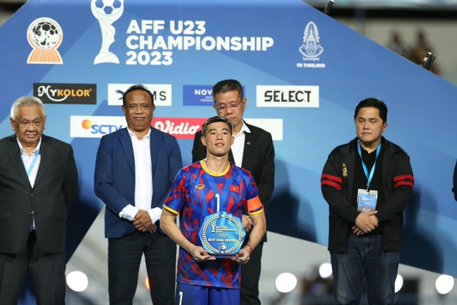 Lý do thực sự khiến Quan Văn Chuẩn không được HLV Troussier triệu tập dự vòng loại U23 châu Á - Ảnh 3.