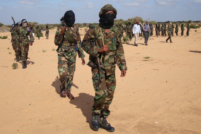 Mỹ không kích tiêu diệt 13 chiến binh Al-Shabaab ở Somalia - Ảnh 1.