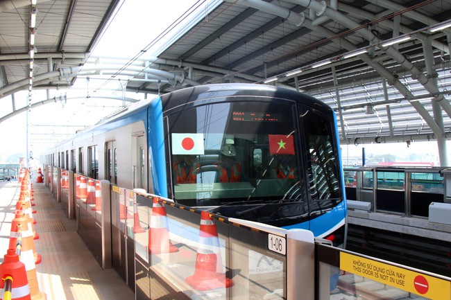 TP Hồ Chí Minh chuẩn bị chạy thử toàn tuyến Metro số 1 - Ảnh 1.