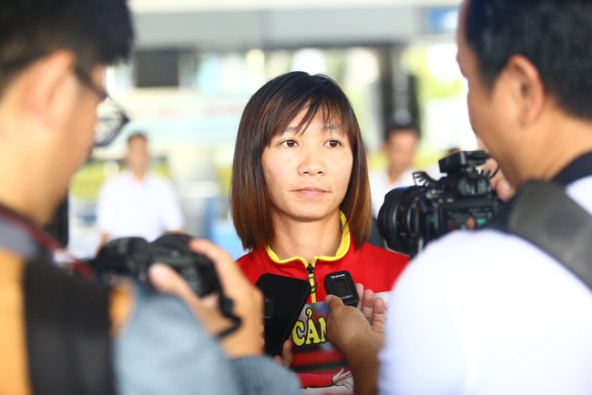Thùy Trang kể chuyện buồn ở World Cup, tiết lộ về thời điểm sang Lank FC với Huỳnh Như - Ảnh 1.
