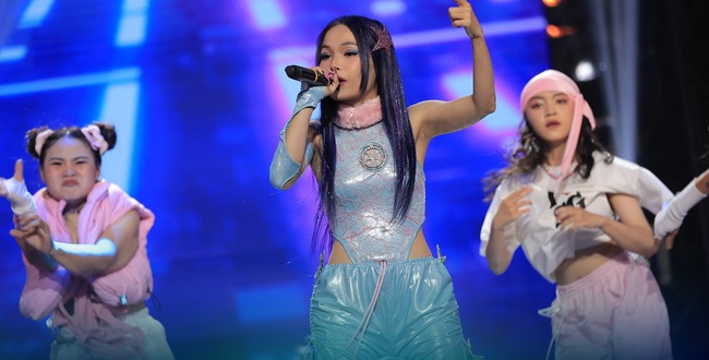 Rap Việt mùa 3 tập 11: Liu Grace bước vào chung kết, HIEUTHUHAI giật spotlight - Ảnh 3.