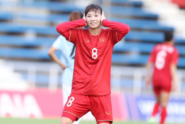 Trần Thị Thùy Trang và sự nghiệt ngã của bóng đá - Ảnh 1.