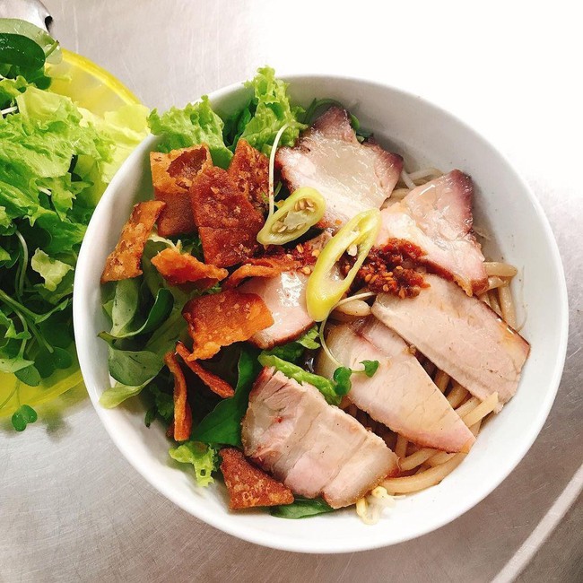 Top 10 món ăn ngon bổ rẻ phải thử khi đến thành phố đáng sống Đà Nẵng - Ảnh 10.