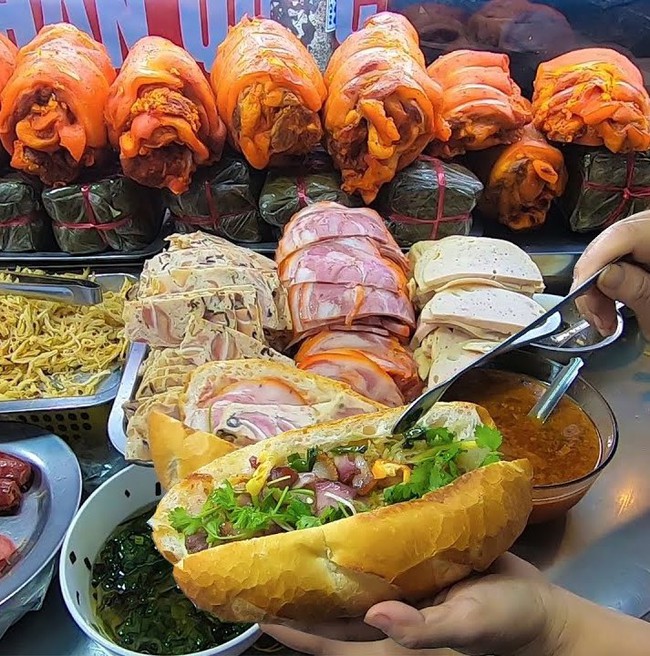 Top 10 món ăn Sài Gòn cứ đến ngày mưa, dân tình lại đổ xô đi thưởng thức  - Ảnh 14.