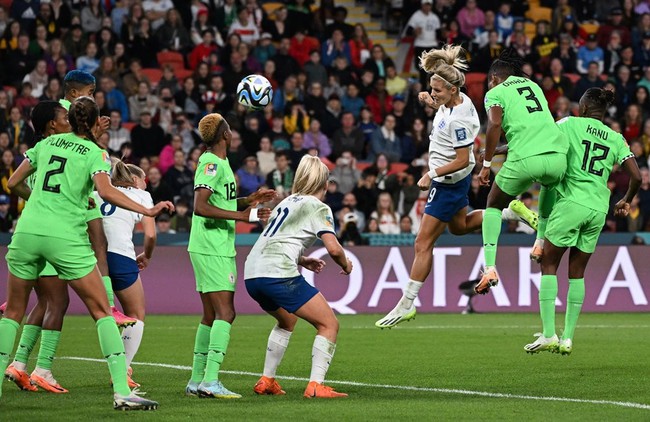 ĐT nữ Anh dính thẻ đỏ vẫn thắng ngoạn mục Nigeria sau loạt đá luân lưu cân não - Ảnh 2.