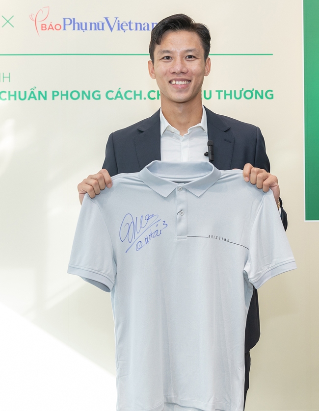 Diễn viên Thanh Hương tặng áo của Luyến 'lươn' gây Quỹ Mottainai hỗ trợ trẻ em - Ảnh 7.