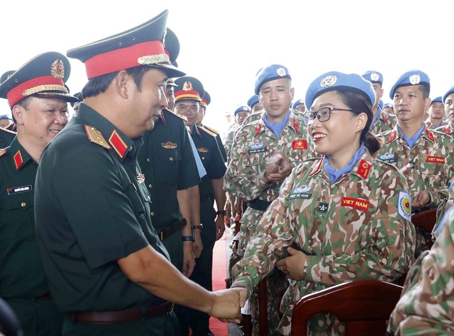 Đội Công binh số 2 lên đường thực hiện nhiệm vụ gìn giữ hòa bình LHQ tại Abyei - Ảnh 5.