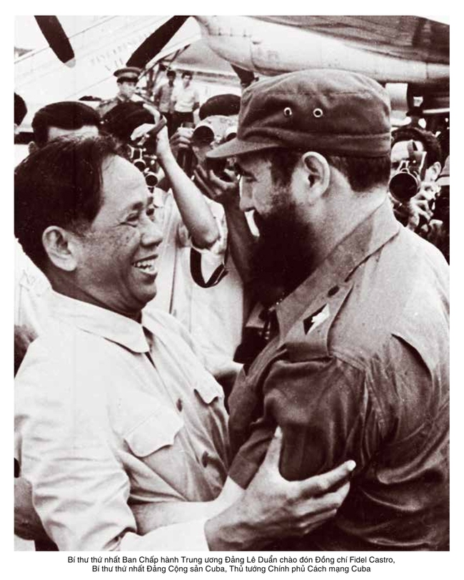 NXB Thông tấn giới thiệu Hai cuốn sách về Chủ tịch Fidel Castro - Ảnh 3.