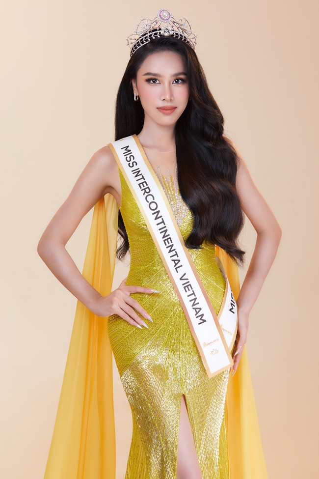 Á hậu Lê Nguyễn Ngọc Hằng 'nối gót' Hoa hậu Bảo Ngọc tham dự Miss Intercontinental 2023  - Ảnh 2.