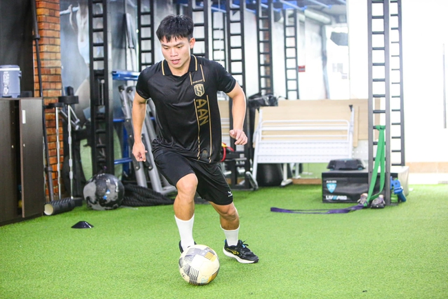 Chuyển nhượng V-League hôm nay 12/9: HAGL sắm ngoại binh, SLNA cho CAHN mượn tuyển thủ U23 Việt Nam - Ảnh 3.