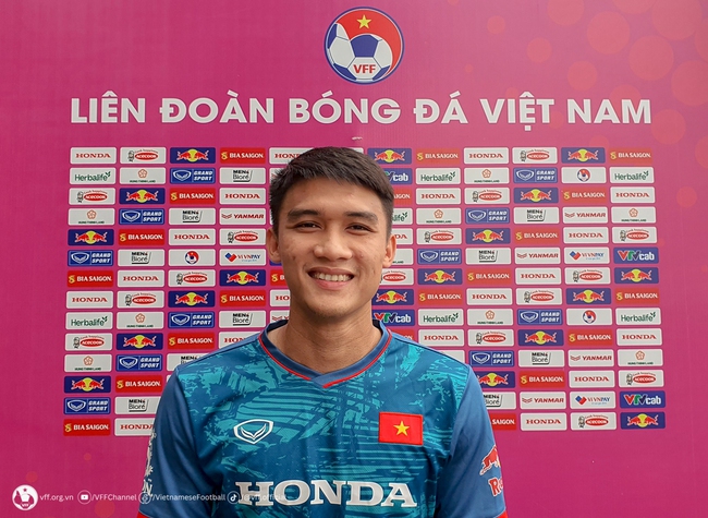 Bóng đá Việt Nam 6/10: HLV Troussier gọi Công Phương, Việt Anh tiết lộ lý do gia nhập CLB CAHN - Ảnh 5.