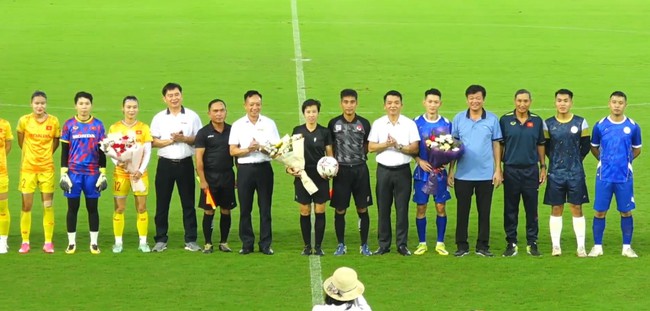 Chân sút cao 1m53 tỏa sáng với hat-trick， ĐT nữ Việt Nam dù thiếu Huỳnh Như nhưng vẫn thắng lớn trước thềm giải châu Á - Ảnh 3.