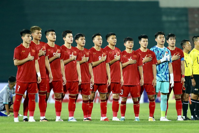 TRỰC TIẾP bóng đá U23 Việt Nam vs U23 Singapore (19h00, 12/9), vòng loại U23 châu Á - Ảnh 3.