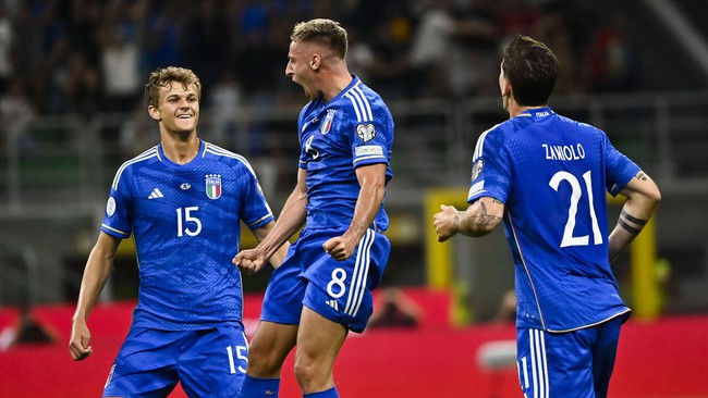 Vòng loại EURO 2024, Italy - Ukraine 2-1: Thoát hiểm, nhưng còn nỗi lo - Ảnh 1.