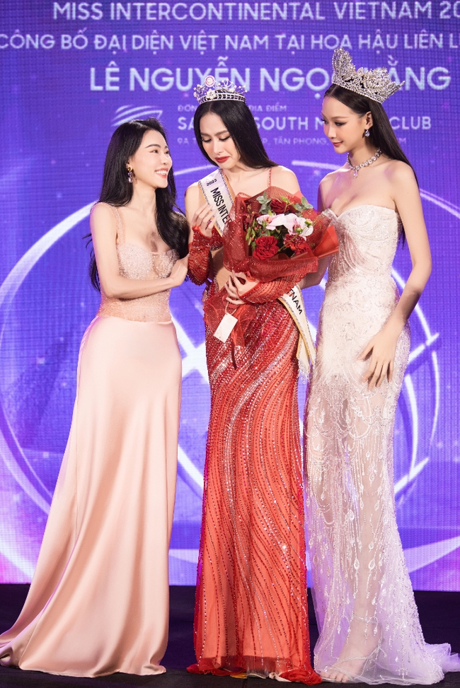 Á hậu Ngọc Hằng bắn tiếng Anh siêu đỉnh tại Họp báo trao sash Miss Intercontinental Vietnam 2023 - Ảnh 3.
