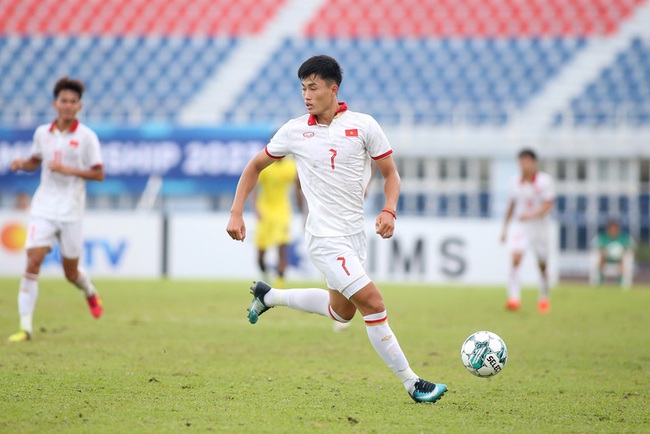 Cầu thủ U23 Việt Nam đá xấu đối thủ ở giải U23 Đông Nam Á 'mất tích' bí ẩn - Ảnh 3.