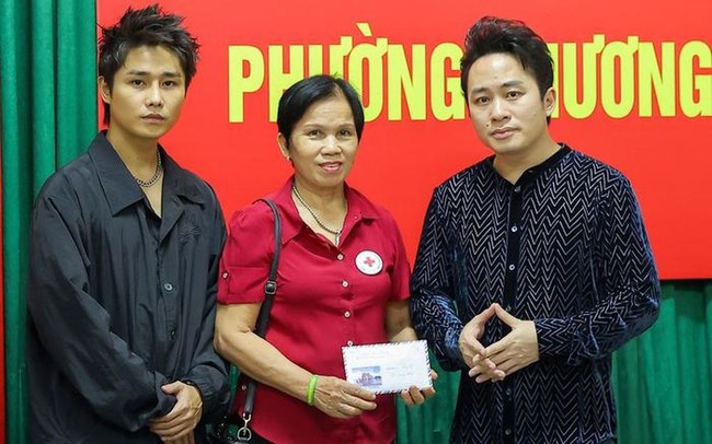 Sao Việt 15/9: Tùng Dương tặng hơn 300 triệu đồng cho nạn nhân vụ cháy chung cư mini, Siu Black xúc động trong đám cưới - Ảnh 2.