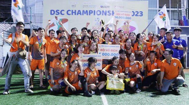 Ấn tượng Giải bóng đá Hiệp hội phần mềm Đà Nẵng 2023 - Ảnh 1.