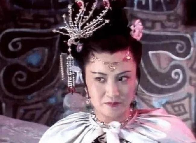 Dương Xuân Hà bị lừa đóng Bạch Cốt Tinh, nhất quyết không xem 'Tây Du Ký', giận đạo diễn Dương Khiết không nhìn mặt - Ảnh 1.
