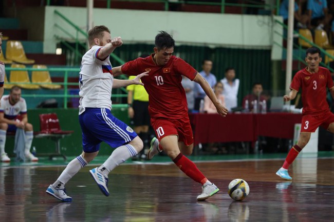 Đội tuyển Việt Nam chạm trán Thái Lan, Trung Quốc ở giải châu Á - Ảnh 1.