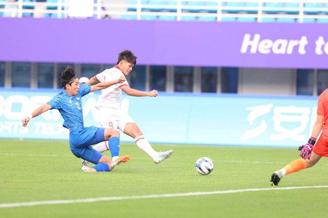 TRỰC TIẾP bóng đá Olympic Việt Nam vs Mông Cổ (1-0): Quốc Việt mở tỷ số - Ảnh 1.