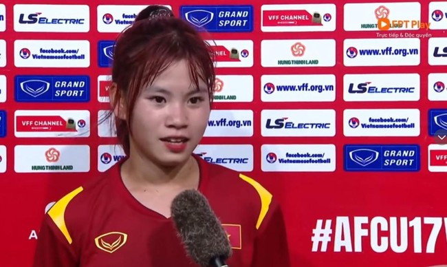 Hoa khôi U17 nữ Việt Nam bứt tốc và ghi bàn solo vào lưới đội bóng hàng đầu châu Á, được CĐV so sánh với Thanh Nhã - Ảnh 4.