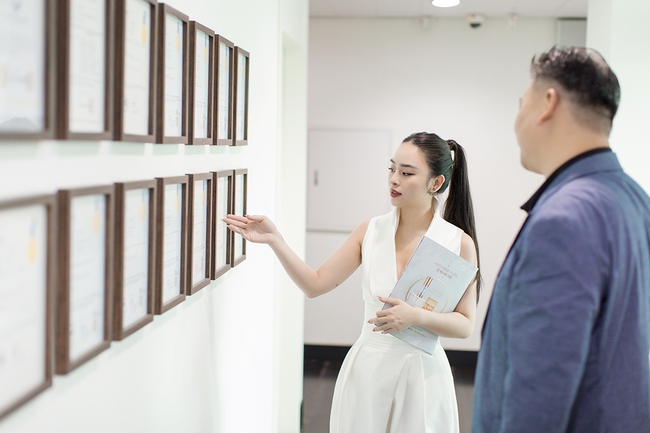 Hoa hậu Đỗ Hà chính thức trở thành CEO, bắt tay 'ngọc nữ lookbook không tuổi' làm Co-founder - Ảnh 7.