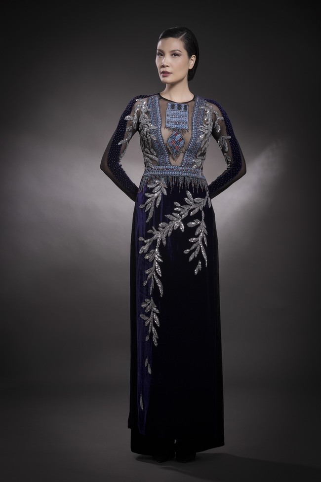 Siêu mẫu Vũ Cẩm Nhung quyến rũ trong loạt áo dài thổ cẩm mới nhất của NTK Đức Hùng - Ảnh 6.