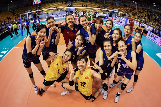 Đánh bại Úc 3-0, bóng chuyền nữ Việt Nam làm nên lịch sử, tràn trề cơ hội dự giải thế giới - Ảnh 4.