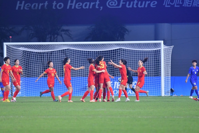ĐT nữ Trung Quốc và Nhật Bản thắng đậm, Đông Nam Á sạch bóng đại diện sau vòng tứ kết - Ảnh 2.