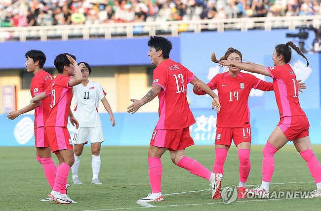 Ghi 21 bàn sau 3 trận, ĐT nữ CHDCND Triều Tiên góp mặt ở bán kết ASIAD - Ảnh 2.