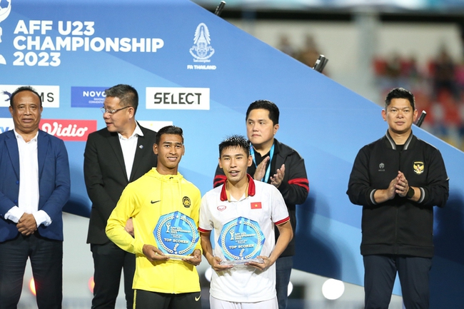 HLV Troussier loại Vua phá lưới Đông Nam Á khỏi vòng loại U23 châu Á - Ảnh 2.