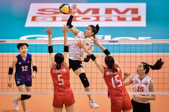 Kiều Trinh ghi 19 điểm trong cuộc đối đầu với Nhật Bản ở trận tranh hạng 3 giải vô địch bóng chuyền nữ Châu Á 2023