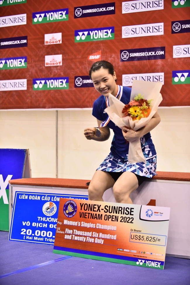 &quot;Hotgirl&quot; Thùy Linh bảo vệ chức vô địch Giải cầu lông Vietnam Open 2023 - Ảnh 3.