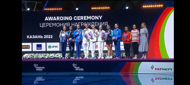 Nữ sinh Việt Nam mổ tim vẫn giành huy chương cao quý môn bơi nghệ thuật tại Nga - Ảnh 3.