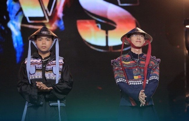 Double2T: Chàng trai miền núi chinh phục ngôi Quán quân Rap Việt mùa 3 - Ảnh 5.