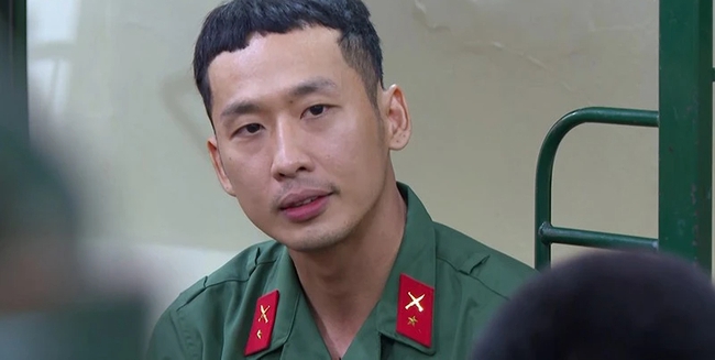 Mai Tài Phến, Tuấn Trần rơi nước mắt khi nhắc về cha trong 'Sao nhập ngũ 2024' - Ảnh 3.