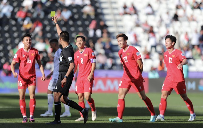 Tuyển Việt Nam thua Iraq 2-3 ở lượt đấu cuối cùng ở bảng D, Asian Cup 2023. Ảnh: Hoàng Linh