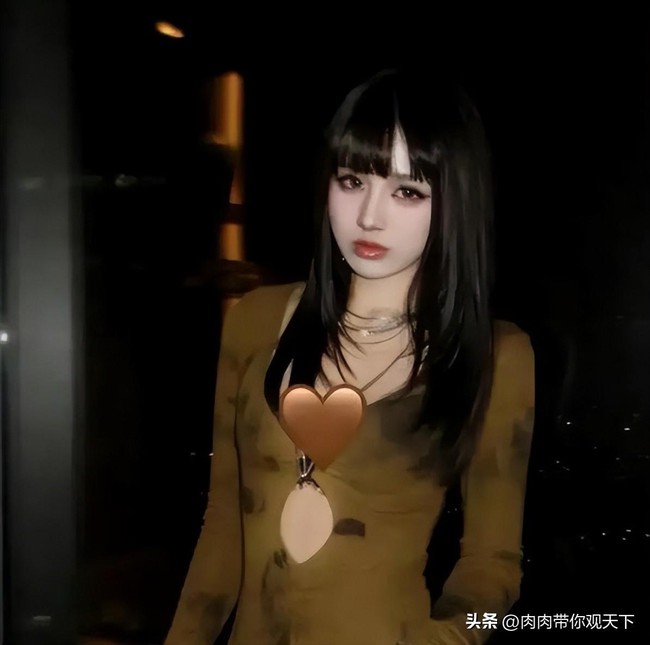 Bạn gái mới của Uông Phong được cho là có ngoại hình 'hơn đứt' Chương Tử Di - Ảnh 2.