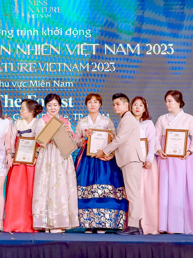 Nguyễn Hữu Linh - doanh nhân có sức ảnh hưởng trong ngành làm đẹp Việt Nam - Ảnh 4.