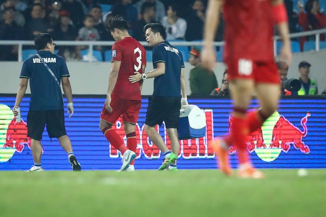 Trụ cột ĐT Việt Nam gặp chấn thương hàng loạt, đủ xếp thành một đội để cạnh tranh tại Asian Cup 2023 - Ảnh 3.