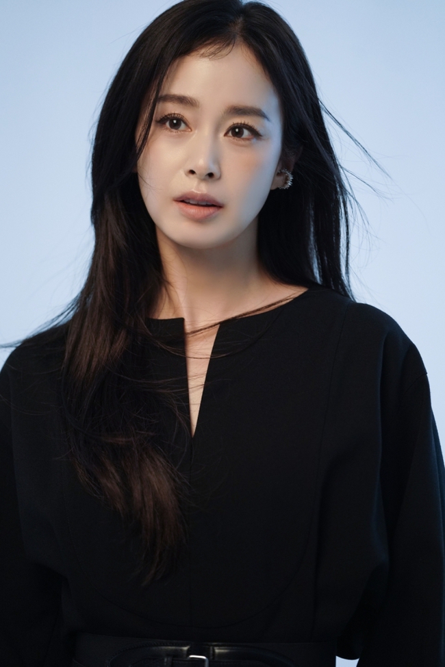 Kim Tae Hee sánh vai Park Hae Soo bước chân vào Hollywood với 'Butterfly' - Ảnh 5.