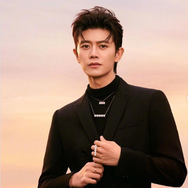 (Bài đăng thứ 7) Tiêu Chiến, Vương Nhất Bác và loạt nam diễn viên trẻ hàng đầu Trung Quốc năm 2023 - Ảnh 2.