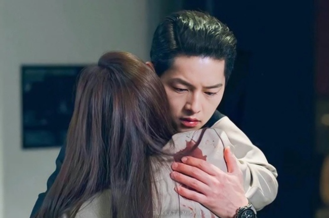 (Bài đăng thứ 7) Sự nghiệp của Song Joong Ki đang khủng hoảng: Từ thất bại phòng vé đến tranh cãi của công chúng - Ảnh 6.