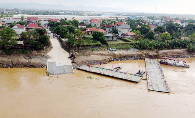 Tạm đóng cầu phao Phong Châu do nước sông Hồng lên cao - Ảnh 5.