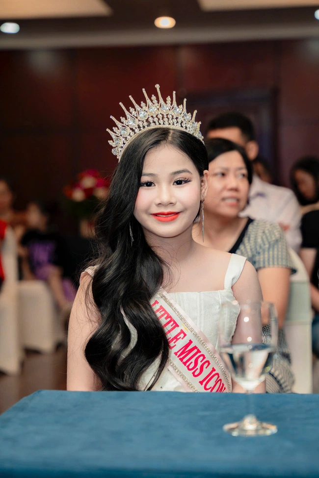 Mẫu nhí Hải Phòng Đinh Ngọc Ela được chấp thuận dự cuộc thi Little Miss Icon 2024 - Ảnh 4.