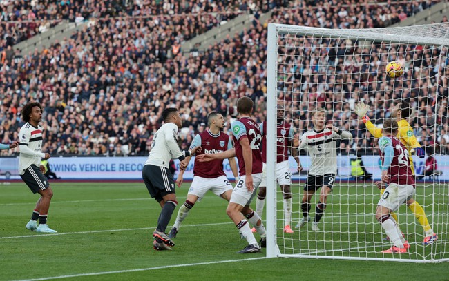 TRỰC TIẾP bóng đá West Ham vs MU (1-1): Casemiro gỡ hòa cho MU - Ảnh 2.